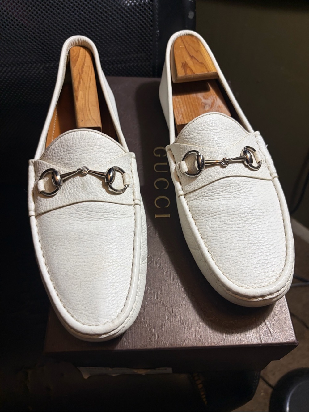 Gucci Cream Leather Horsebit Loafers - Picture 3 of 5